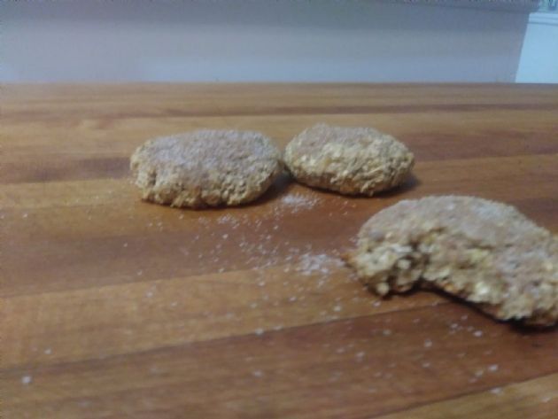 Vegan Oatmeal Cookies (GF option)