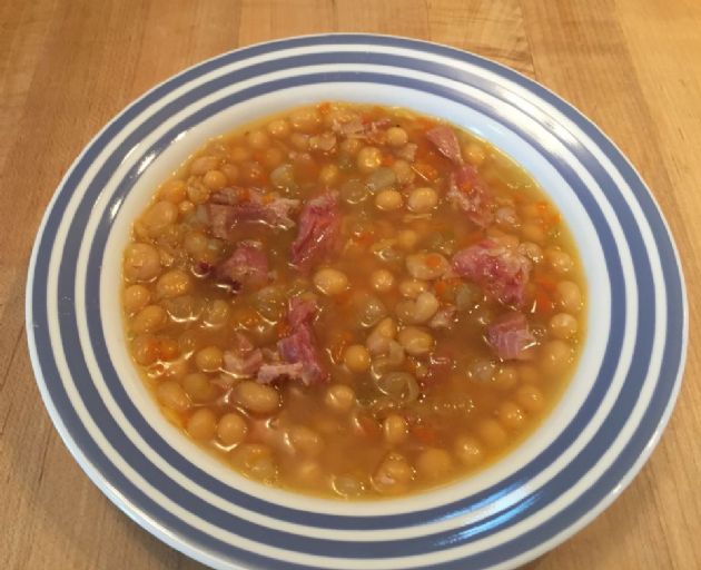 Swedish Yellow Pea Soup Ärtsoppa Recipe