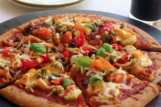 Zucchini-Bell Pepper Pizza