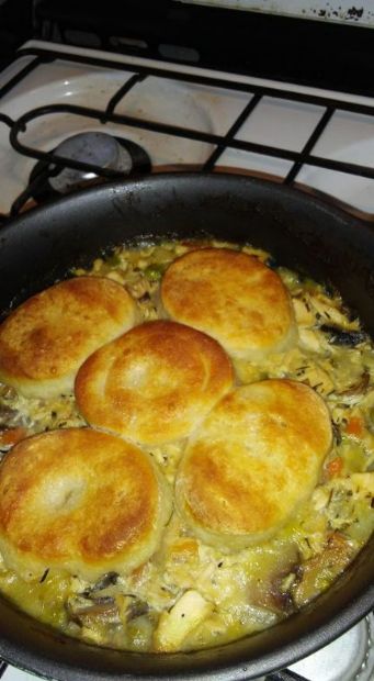 biscuit topped chicken pot pie