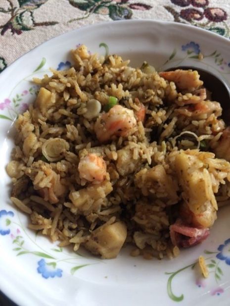 Fried rice with shrimps