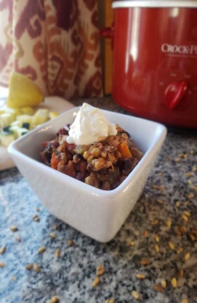 Crockpot Barley Vegetable Chili 