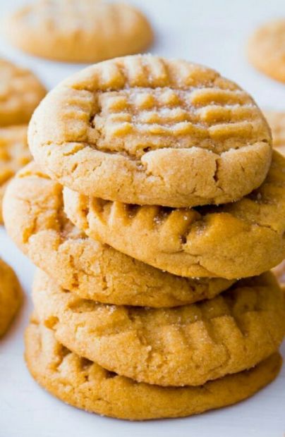 Gluten free Cashew butter cookies (only 4 ingredients)