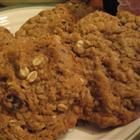 Soft, Chewy, Cinnamon Oatmeal Cookies