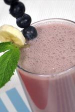 Banana Blueberry Breakfast Smoothie