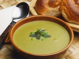 Garlicky Split Pea Soup