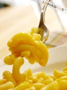 Easy Macaroni and Cheeze