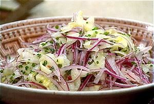 Red Onion and Cucumber Salad 