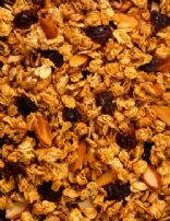 Oatmeal with almonds, prunes and fiber
