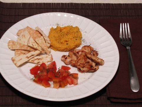 Chick-Pea Dip with Pita, Chicken and Tomato