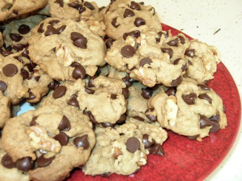 Chocolate Chip Cookies by Vegan Planet
