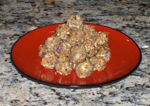 Peanut Butter and Apple Balls (All Natural & Gluten Free)