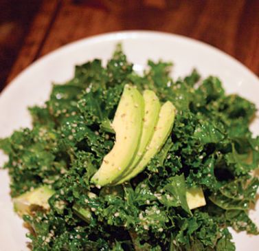 Avocado Kale Salad 