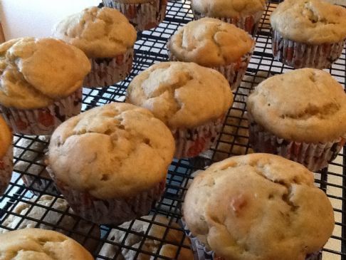 Banana muffins w protein powder, yogurt and applesauce