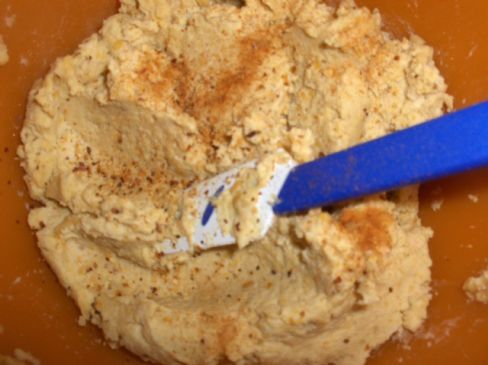 Super cheap and easy hummus