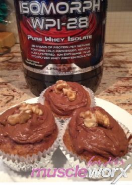 Nina's ISOMORPH Protein Banana and Walnut Muffins 