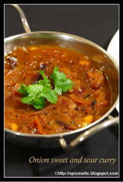 Onion Sweet, Sour & Spicy curry