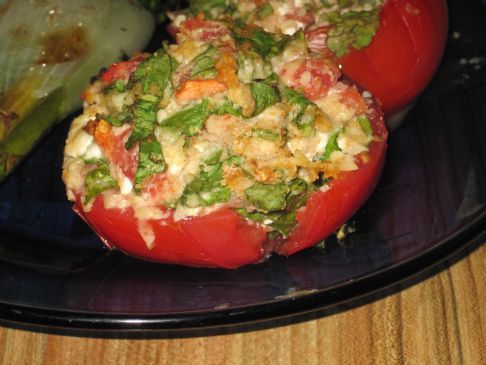 Spinach-Stuffed Tomatoes