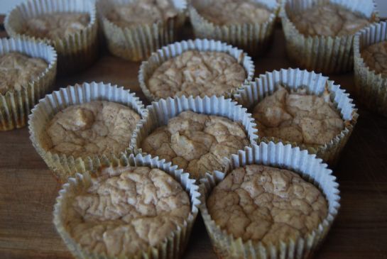 Pumpkin Spice Cream Cheese Muffins