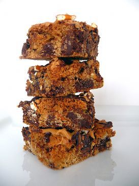 Chocolate Chip and Pretzel brownie bar