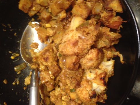 Indian Spiced Cauliflower and Potatoes