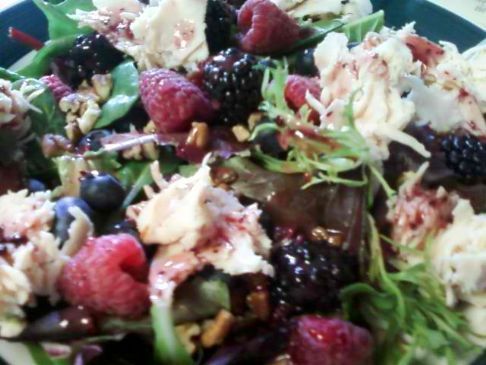 Mixed Berry Pecan Chicken Salad