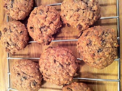 Almond Butter Oatmeal Cookies