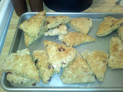 Oatmeal Cranberry Walnut Scones