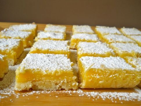 Lusciously Light Lemon Bars