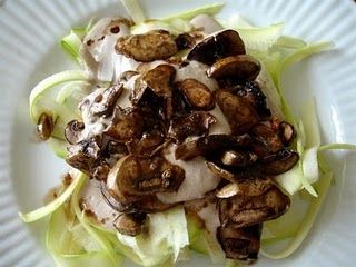 Raw Vegan Mushroom Alfredo