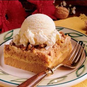 Pumpkin Pie Cake Dessert