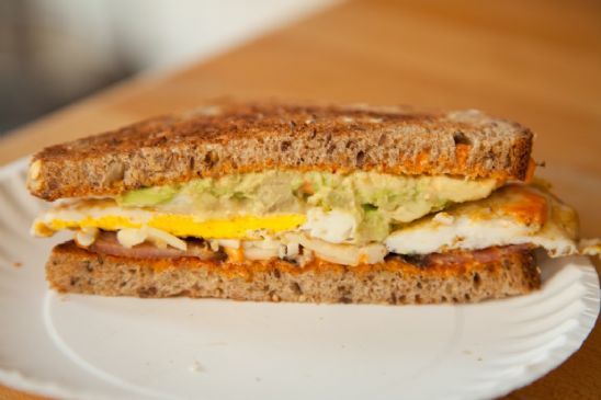 guacamole and egg sandwich