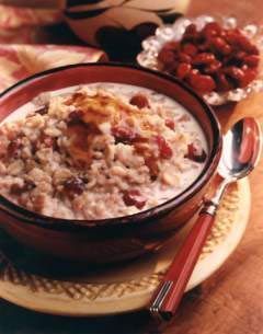 Creamy Maple Cranberry Oatmeal