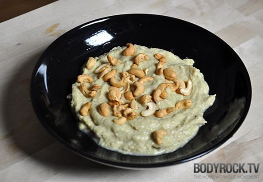 Cauliflower Cream with Cashews