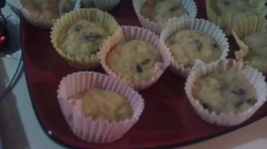 Pineapple-Cranberry Muffins