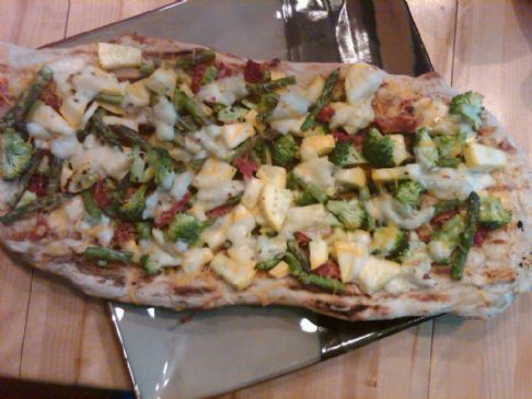 Grilled Veggie Pizza