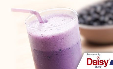 Banana Blueberry Smoothies from Daisy Brand 