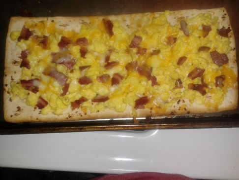 breakfast pizza