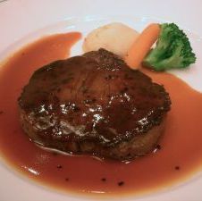 fillet mignon in Bordelaise Sauce