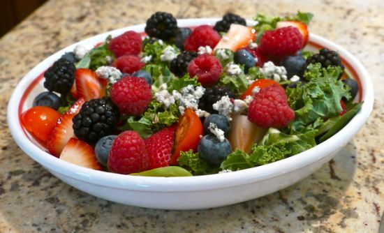 Berry Blue Cheese Salad