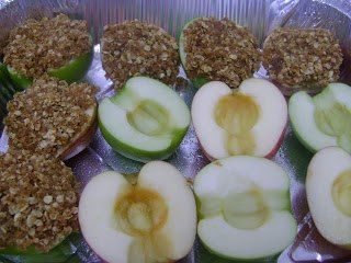 Baked Apples with Oatmel Strusel Topping