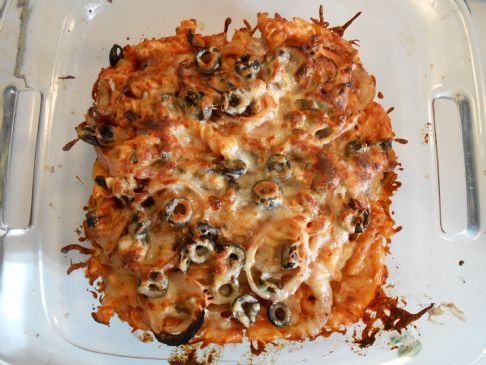 Cheesy Pizza Pasta Bake