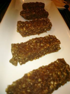 Apple, Dates & Nuts Snack Bars