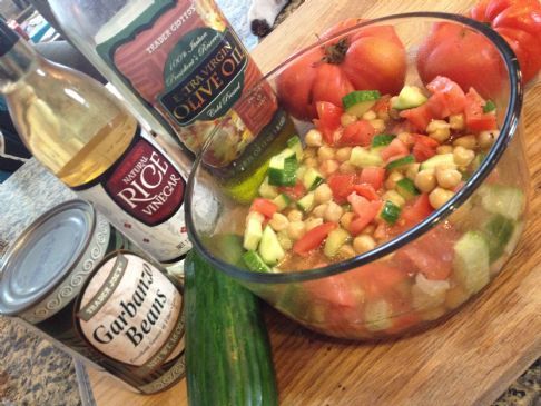 Chick Pea Tomato and Cucumber Salad