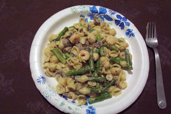 Shells with Shrimp Creme Sauce