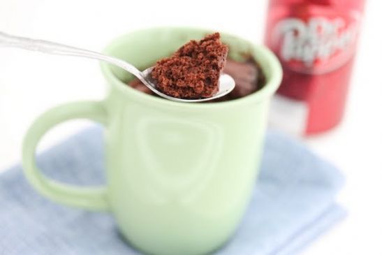 Chocolate Mug Cake (HEALTHY VERSION)