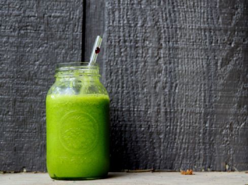 Green Smoothie (Peach/Pineapple Version)