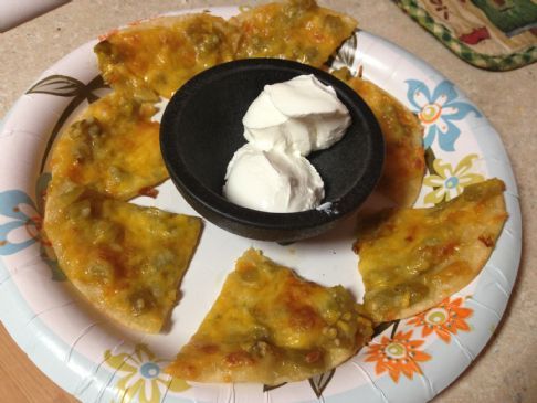 Cheesy green chili apricot tortillia crisp