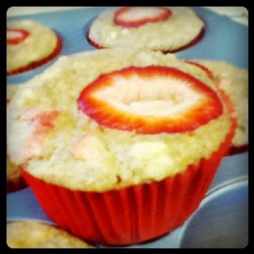 Healthy Rhubarb Muffins