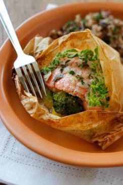 Baked fish with Broccoli and Herb-Butter